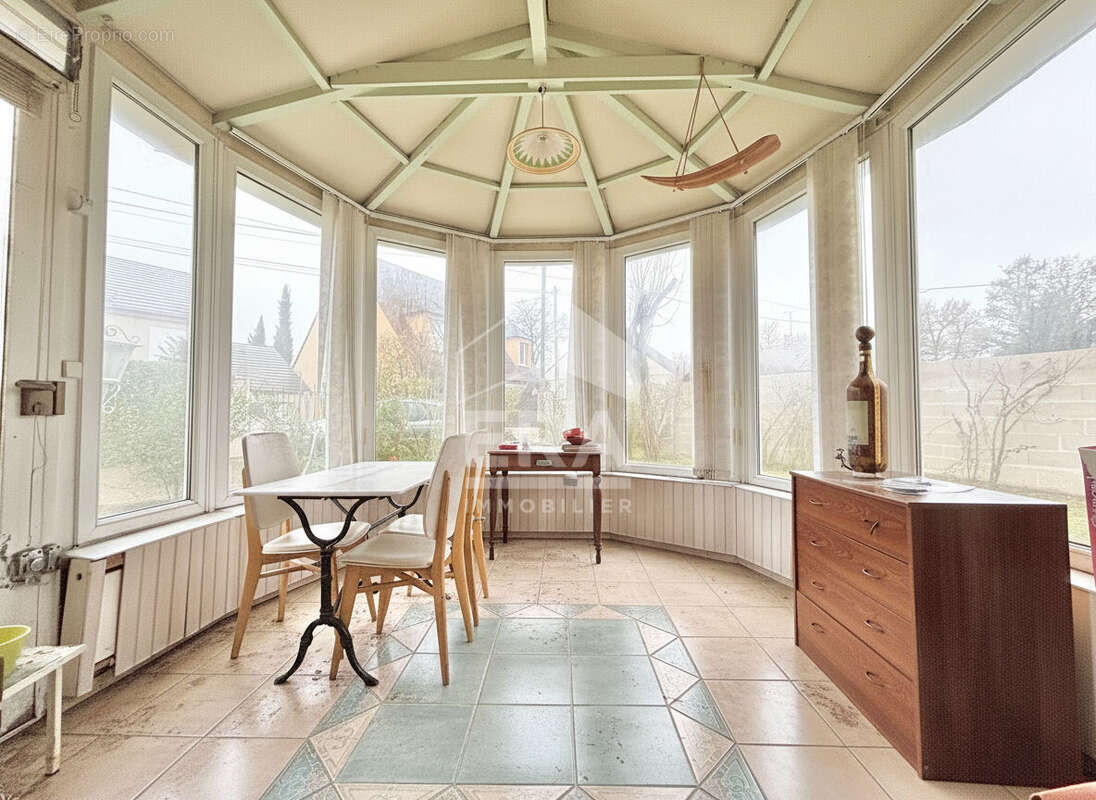 Maison à PONTAULT-COMBAULT