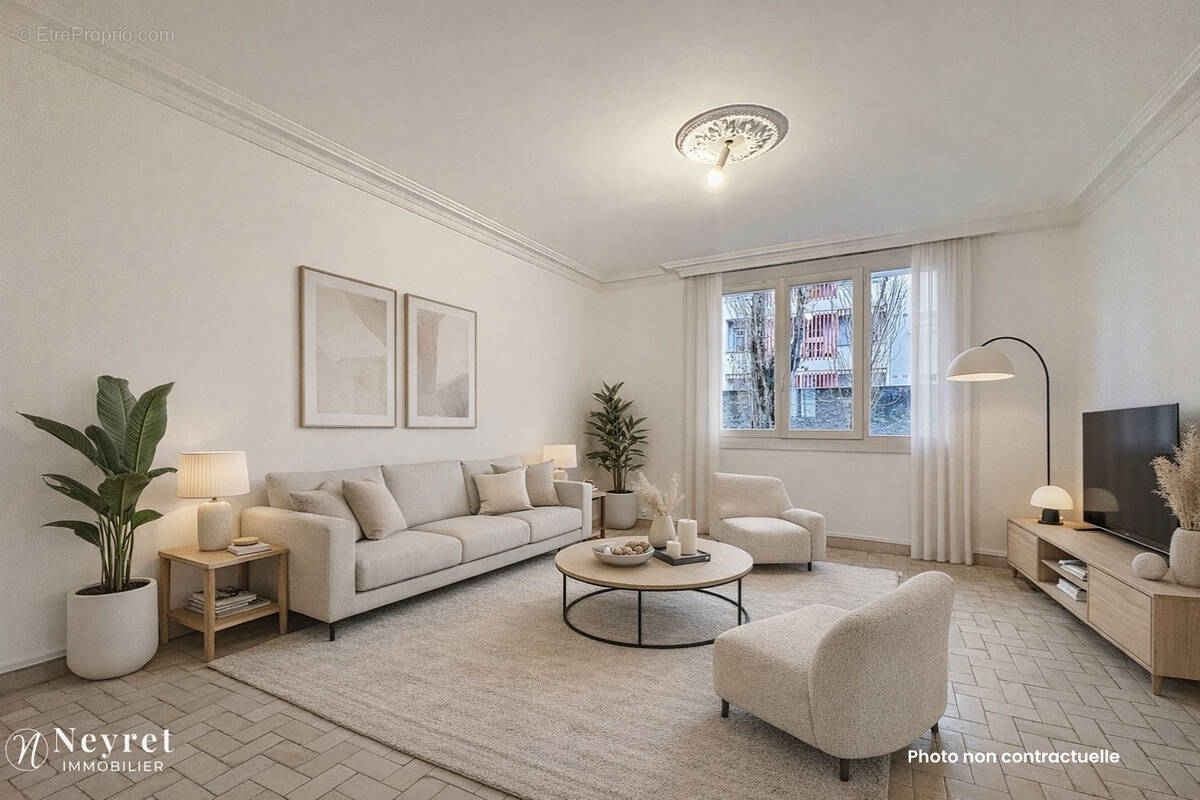 Appartement à BRON