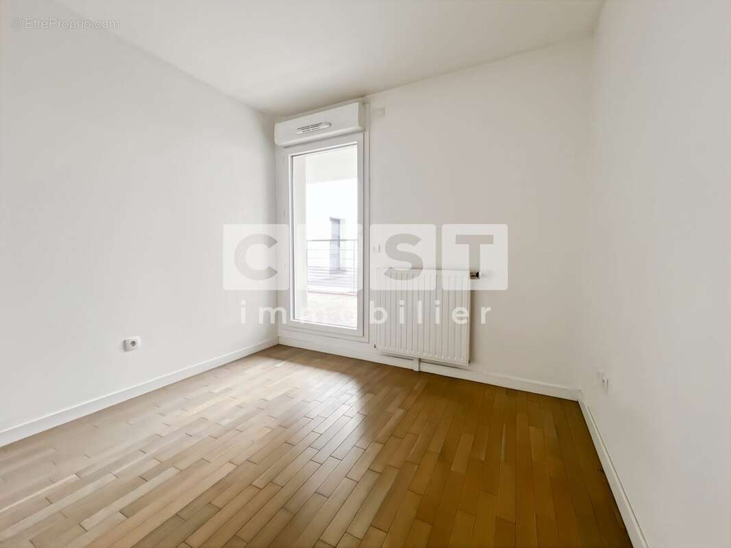 Appartement à BOIS-COLOMBES
