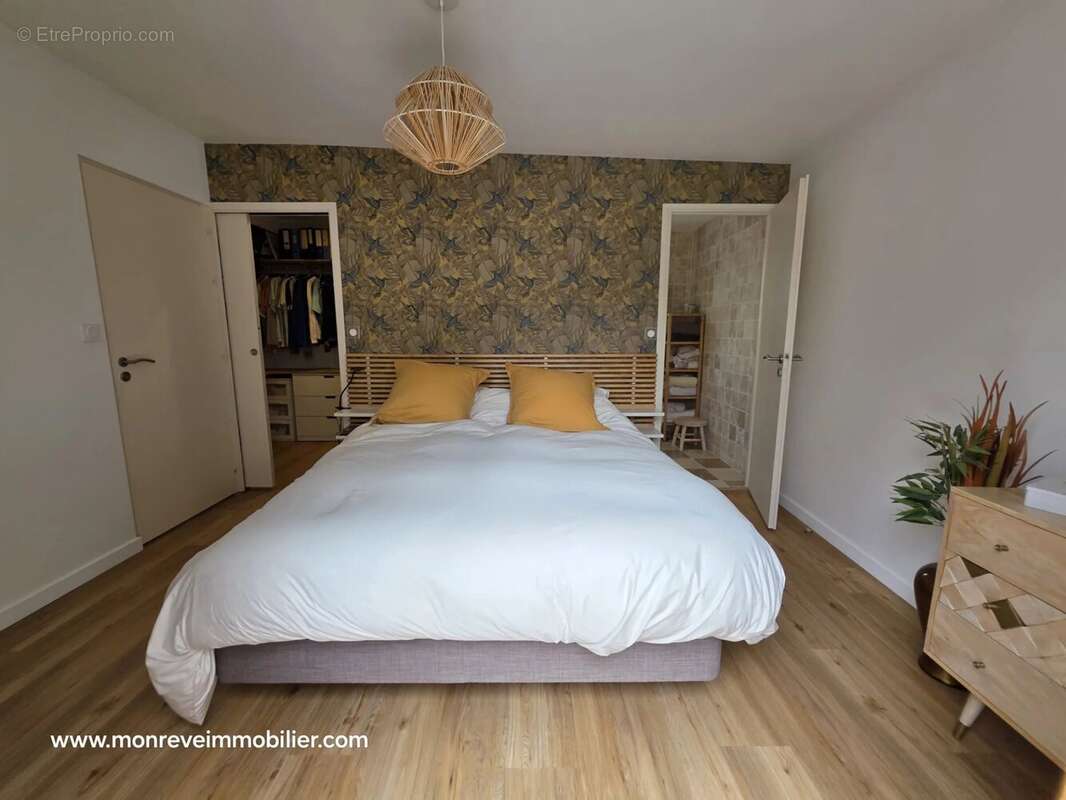 Maison à BOUGUENAIS