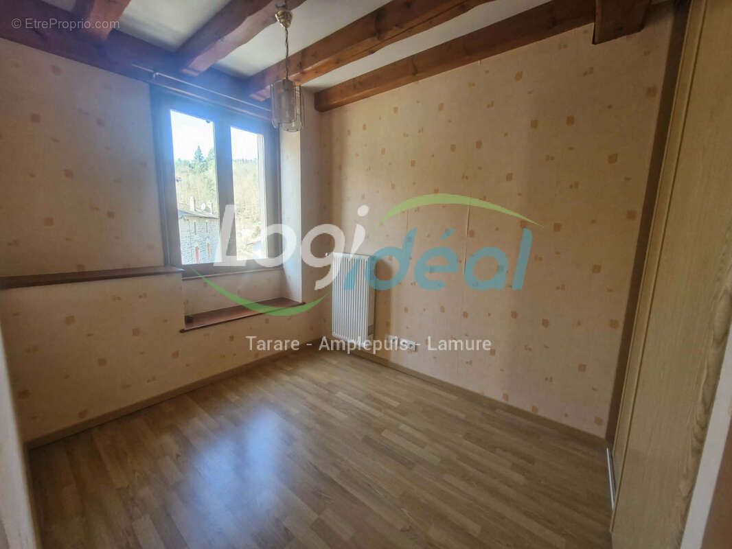 Maison à LAMURE-SUR-AZERGUES