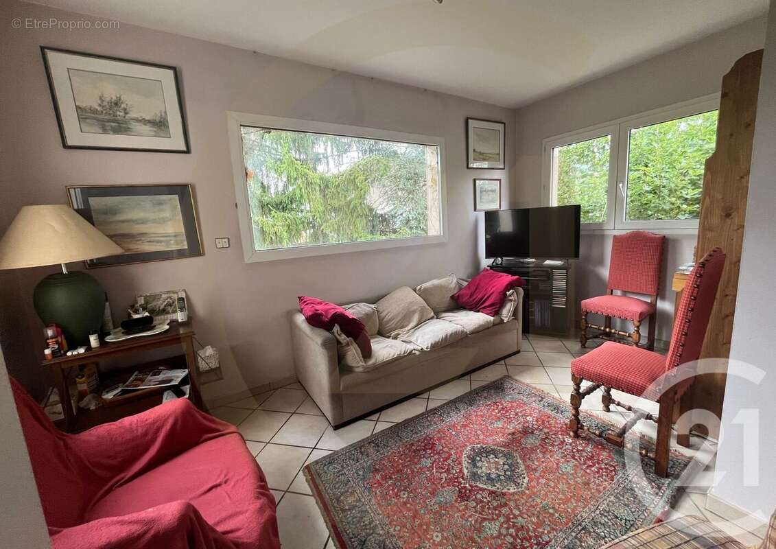 Maison à BOURGOIN-JALLIEU