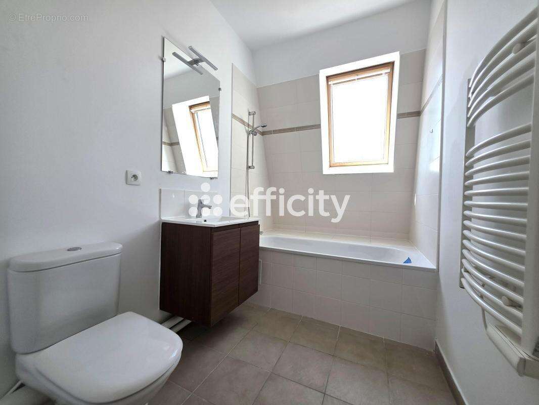 Appartement à CHATILLON