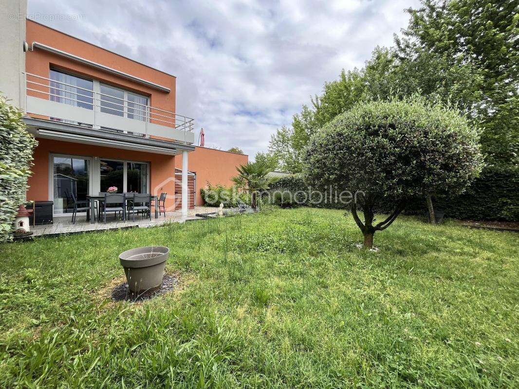 Appartement à AIX-LES-BAINS