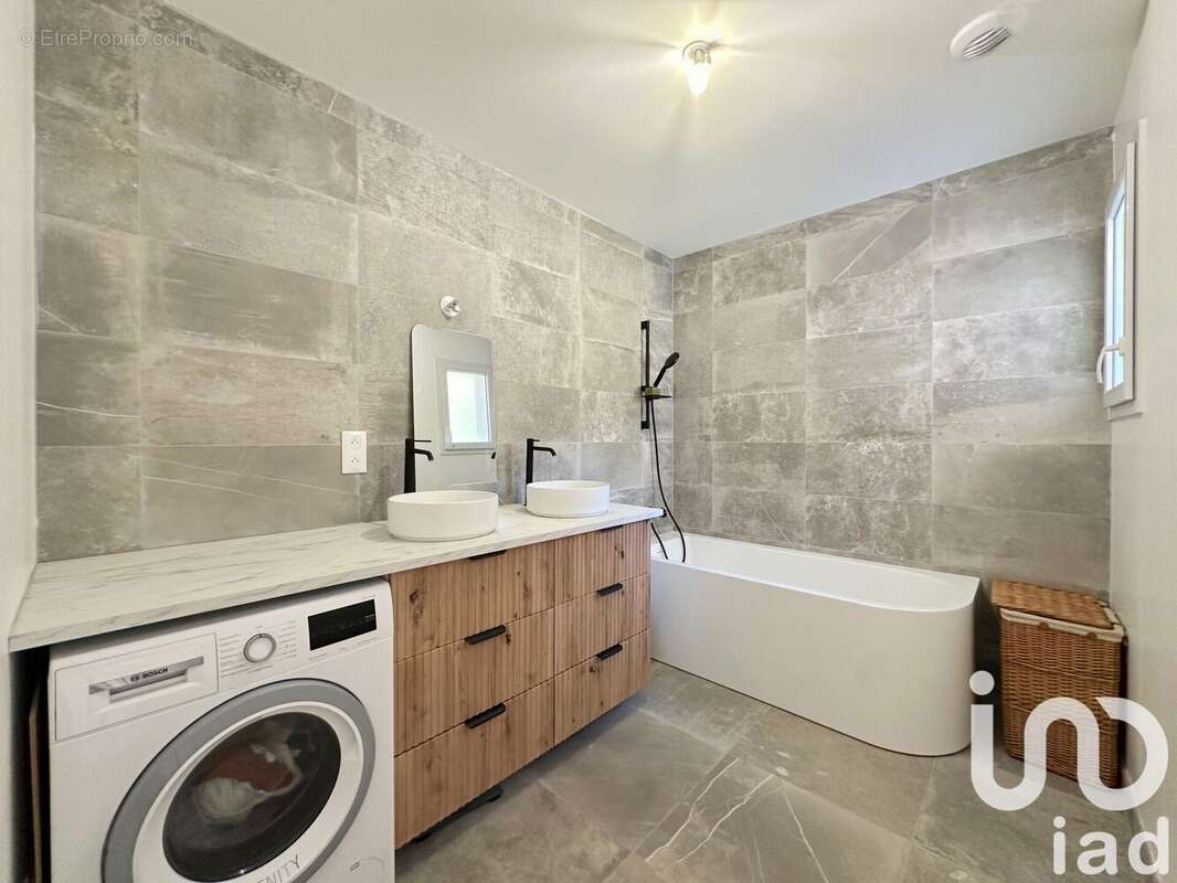 Photo 6 - Maison à LEOGNAN