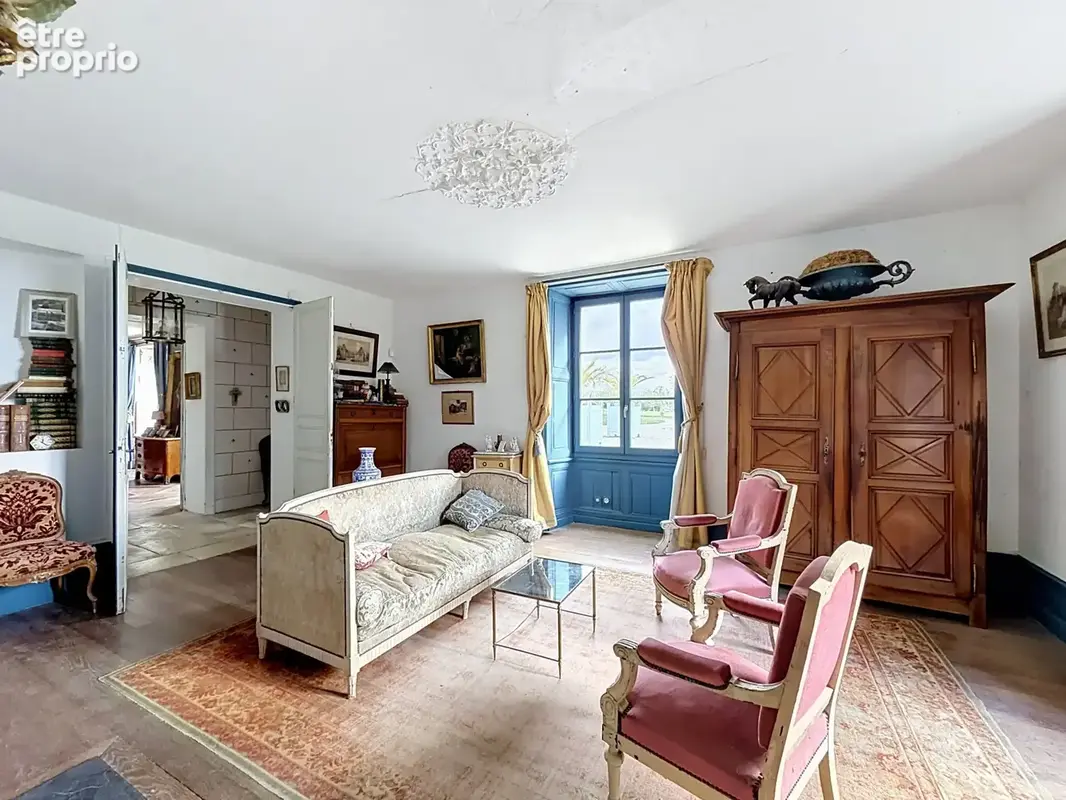 CHÂTEAU DES DEFFENDS : Une demeure de caractère au cœur d’un écrin de verdure. - photo 4