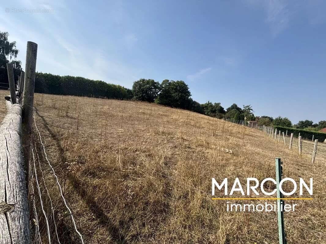 Terrain constructible la souterraine - photo 4