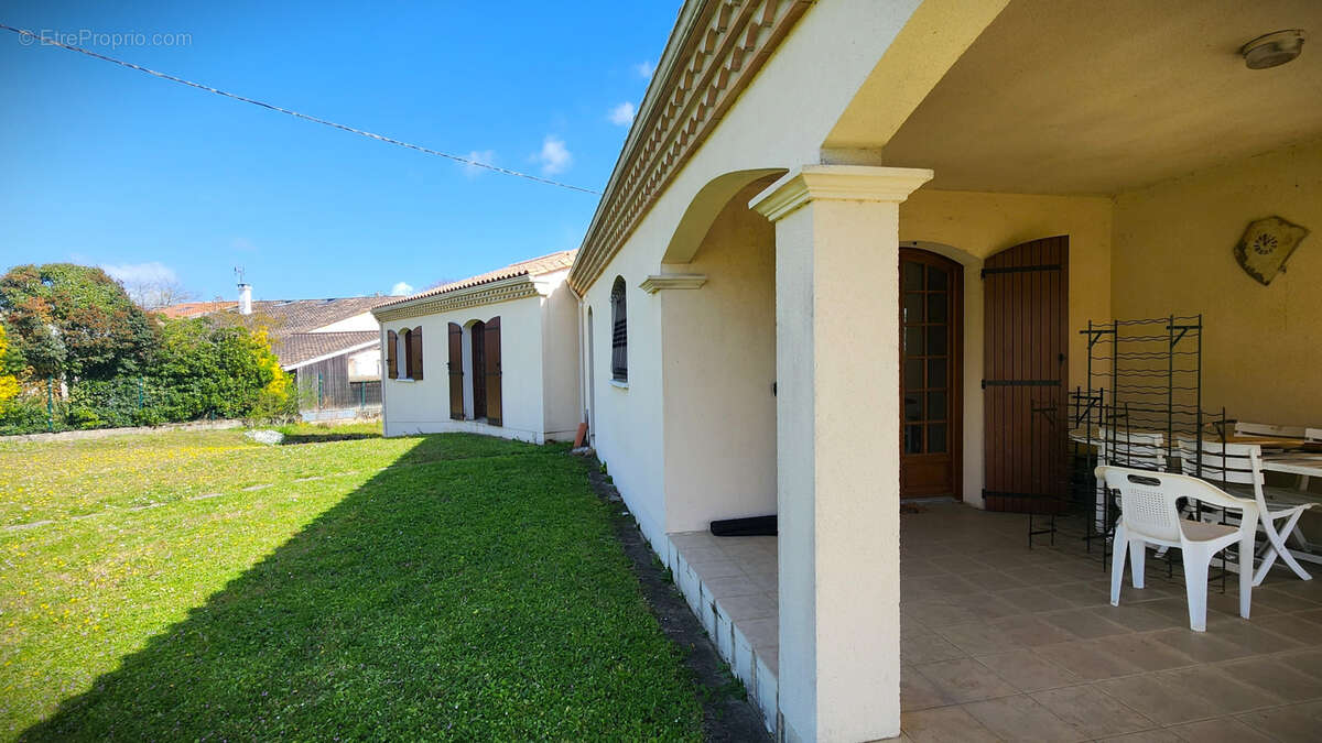 Maison à SAINT-ANDRE-DE-CUBZAC