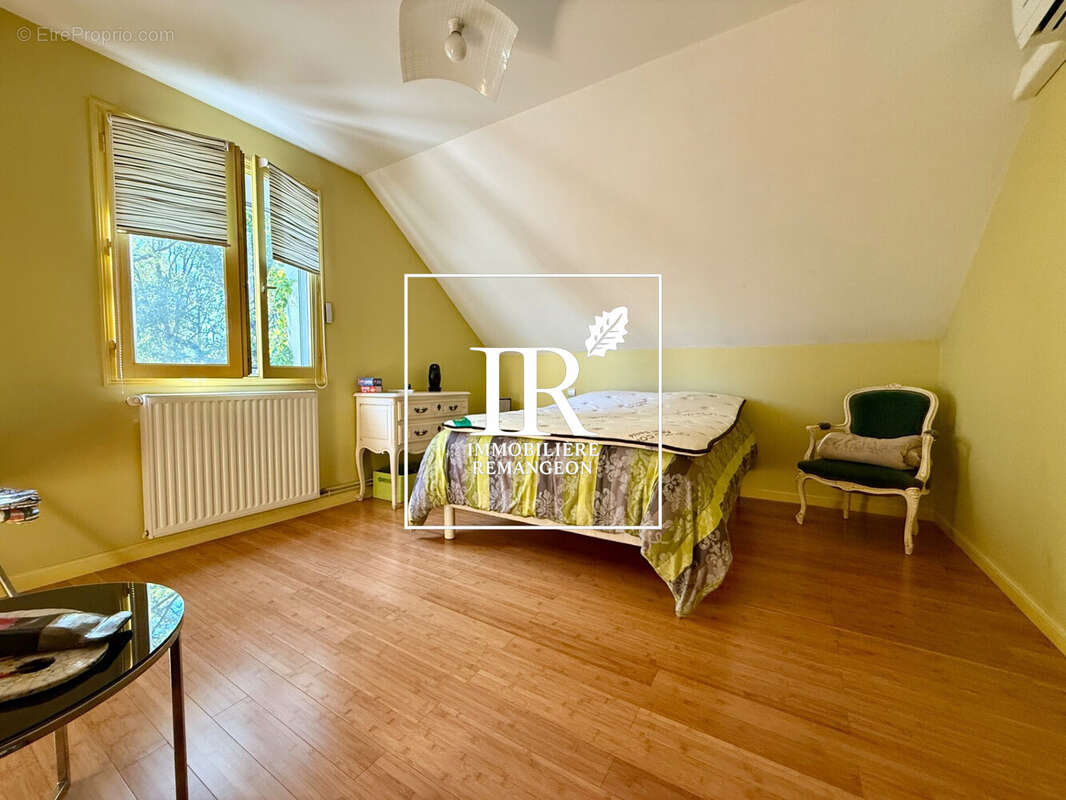 Maison 135 m² à Vierzon  - photo 9