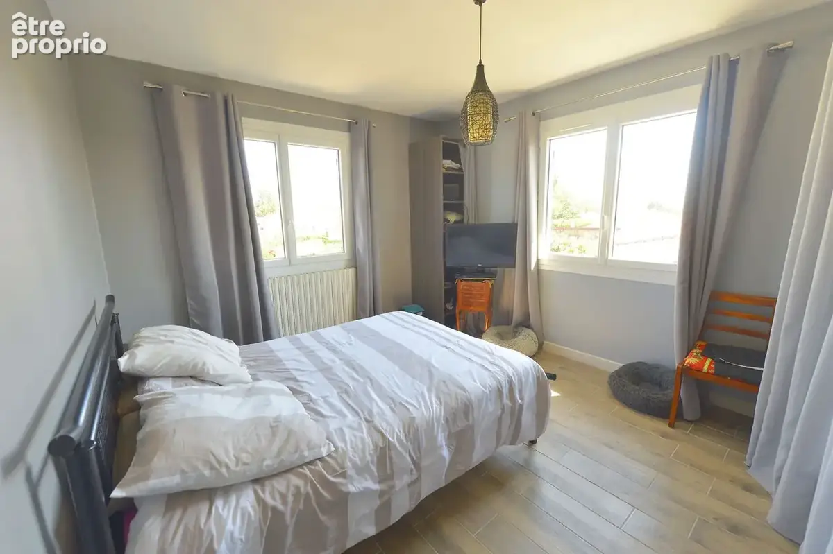 Maison 168 m² à Saint-Georges-De-Didonne  - photo 4