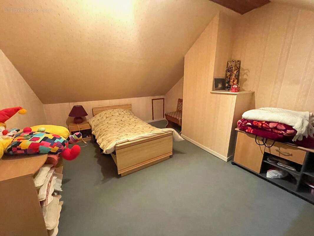 Maison à LE CHATELET-EN-BRIE