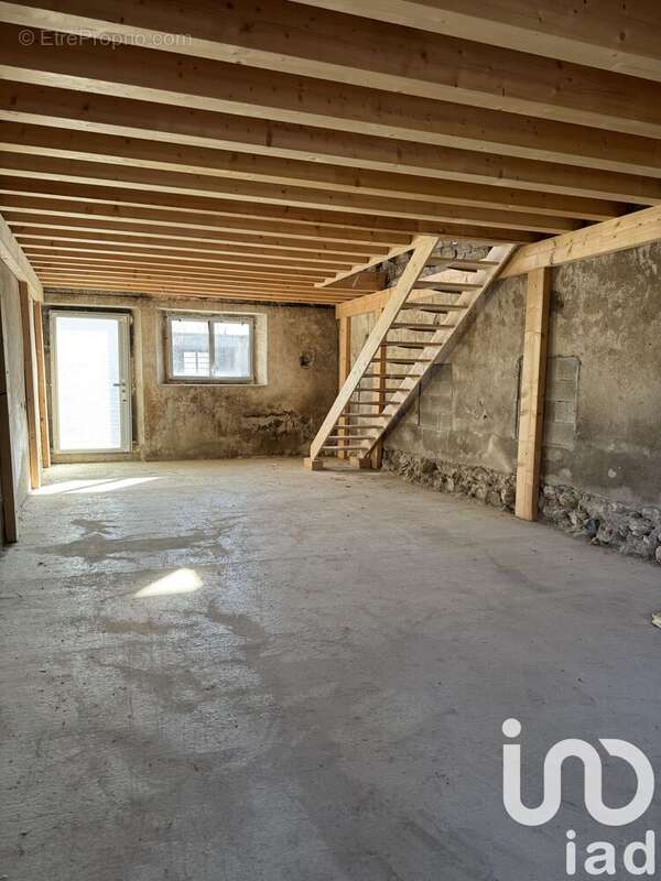 Photo 4 - Maison à SAVIGNY