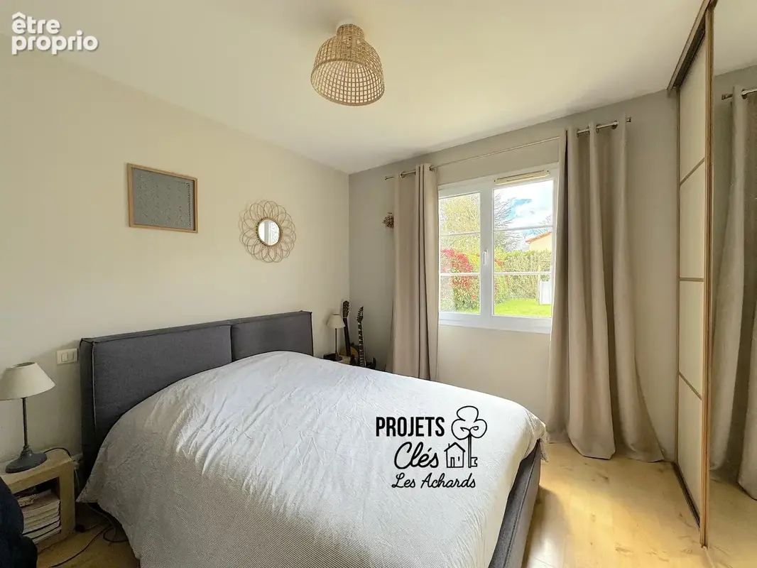 Belle Maison Familiale aux Achards : 4 Chambres, Jardin Spacieux - photo 5