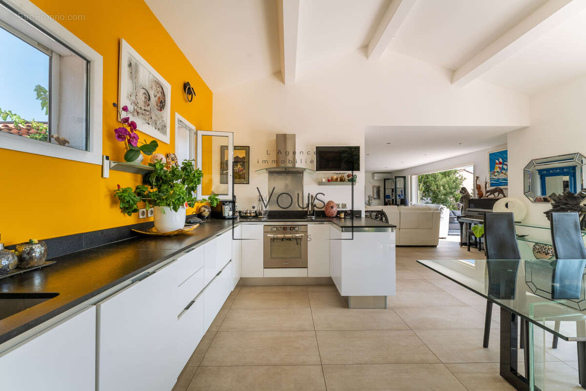 Maison à FREJUS