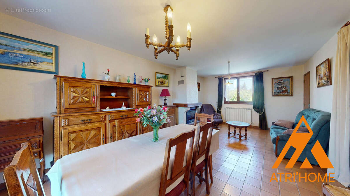 Maison 120 m² à Ytrac  - photo 7