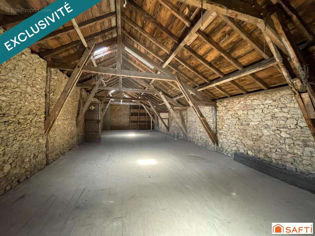 Photo 6 - Commerce à MONTBAZENS