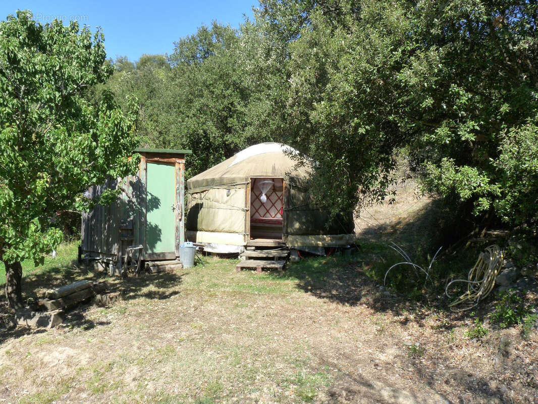 Autre à SAINT-HILAIRE