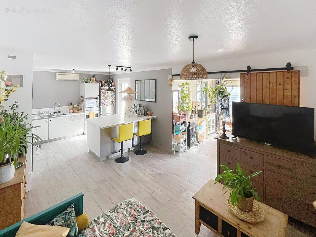 Photo 1 - Maison à LE LUC