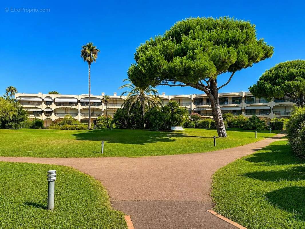 Appartement 4 pièces avec jardins – Accès direct à la plage - photo 9