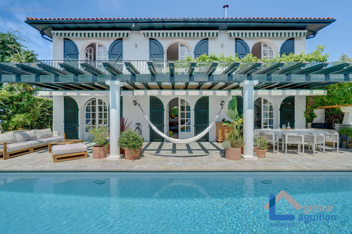 Superbe villa à deux pas de la plage - photo 2