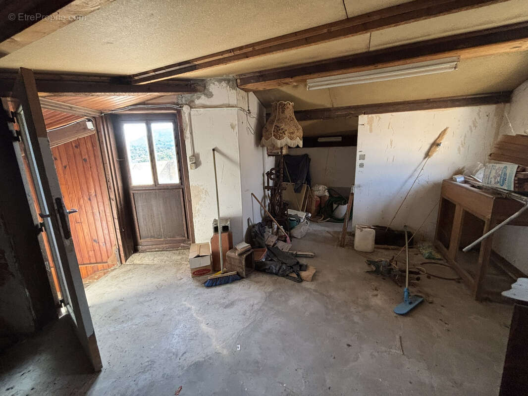 Maison à MIRABEL-AUX-BARONNIES