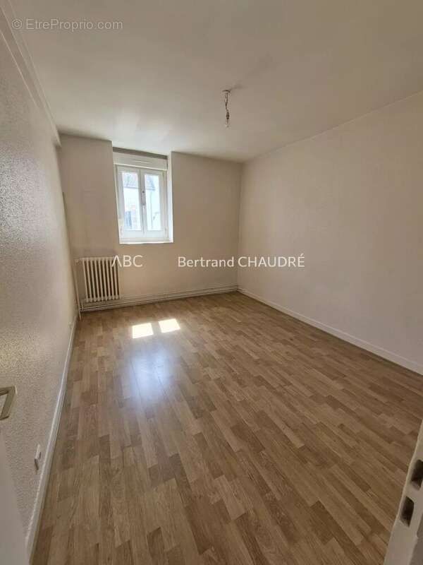 Secteur barbatre proche science po - photo 2