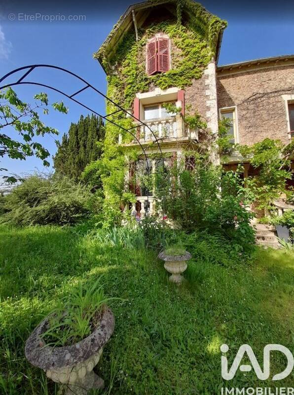 Photo 1 - Maison à VILLECRESNES