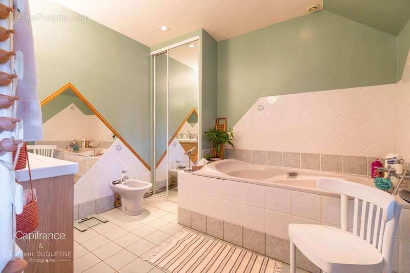 Maison à LAMARCHE-SUR-SAONE