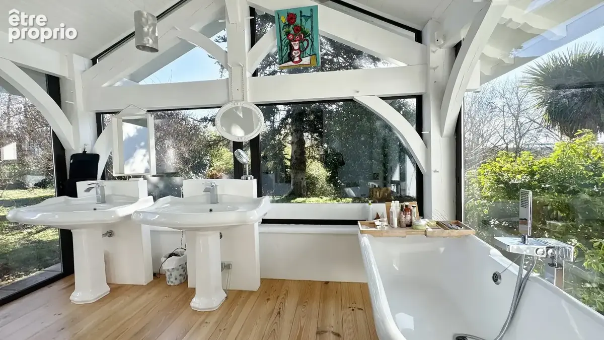 Propriété de caractère avec dépendances et piscine  Domaine de 3 hectares au calme absolu - photo 23