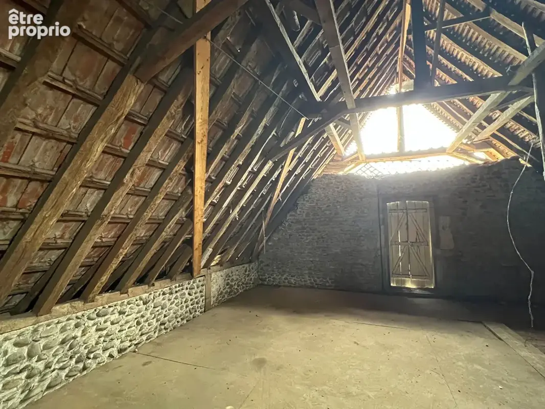 Billère centre, grange  à aménager, permis de construire ok - photo 5