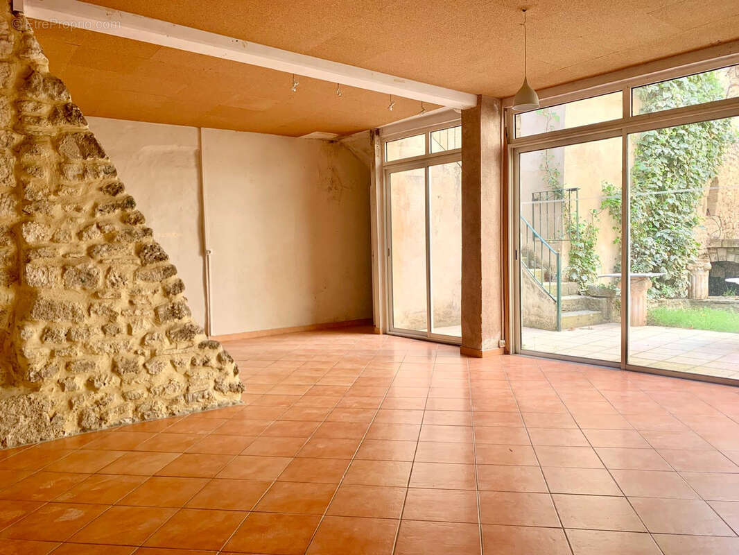 Appartement à APT