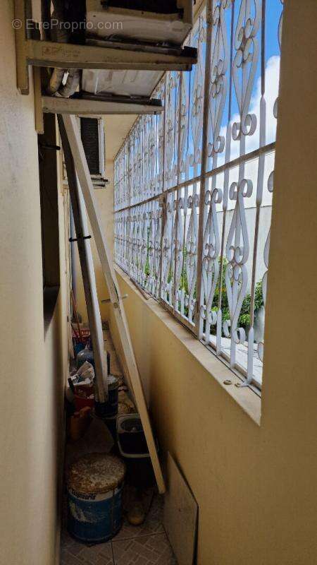 Appartement à POINTE-A-PITRE