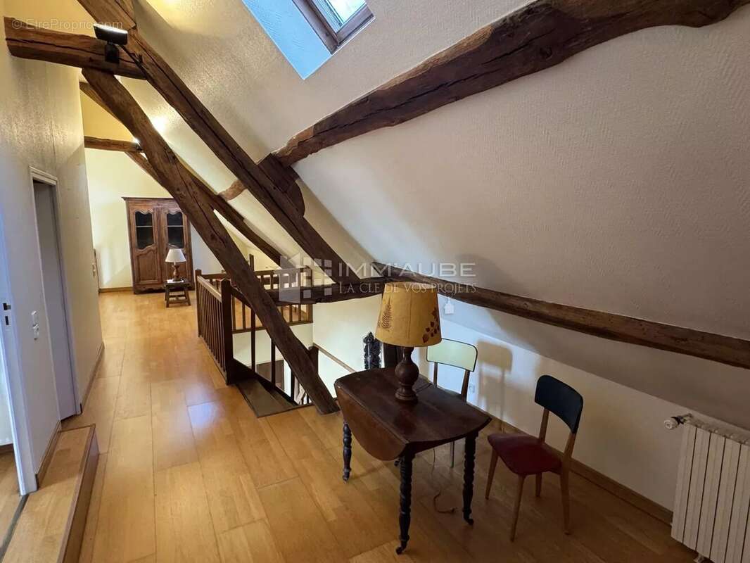 Maison à NOGENT-SUR-SEINE