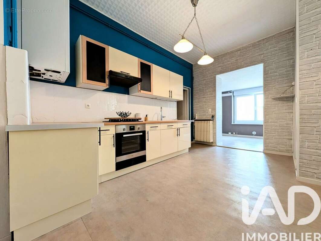 Appartement 69 m² à Knutange  - photo 2