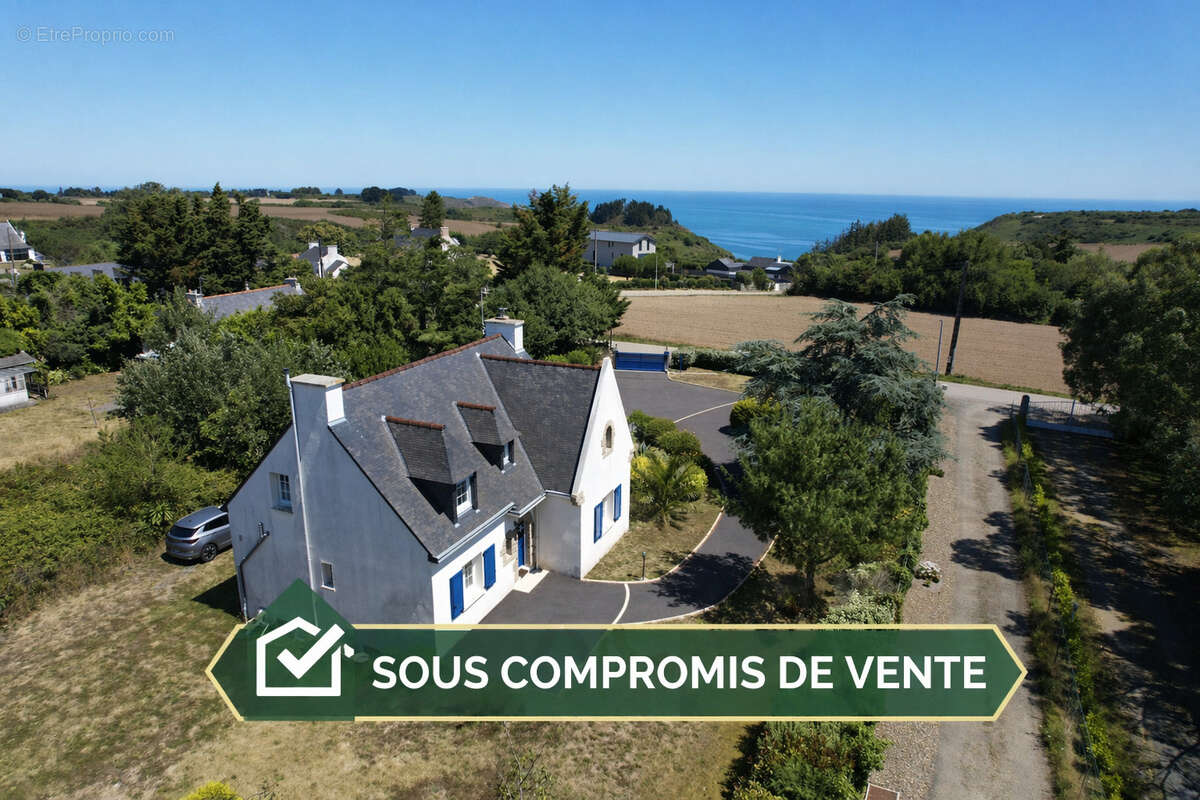 Maison à PLOUEZEC