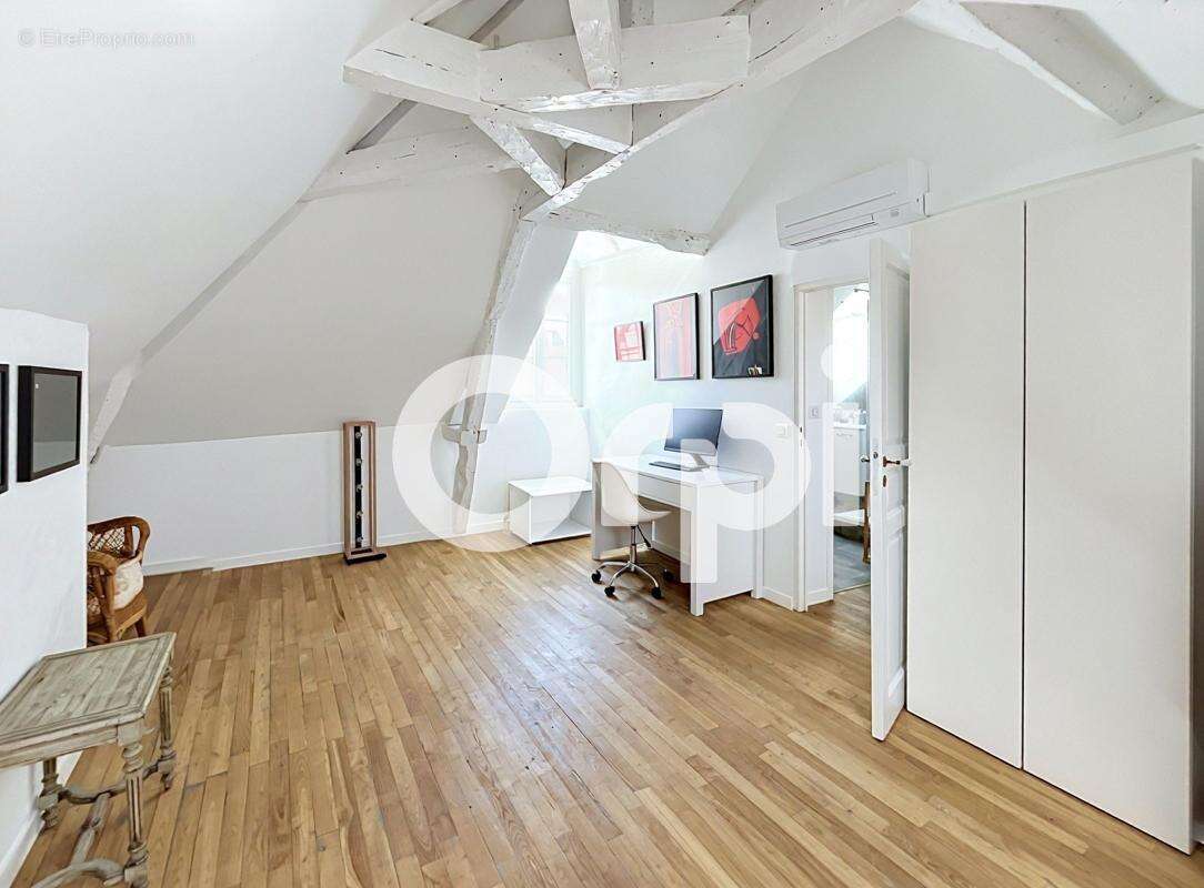 Maison à BRIVE-LA-GAILLARDE
