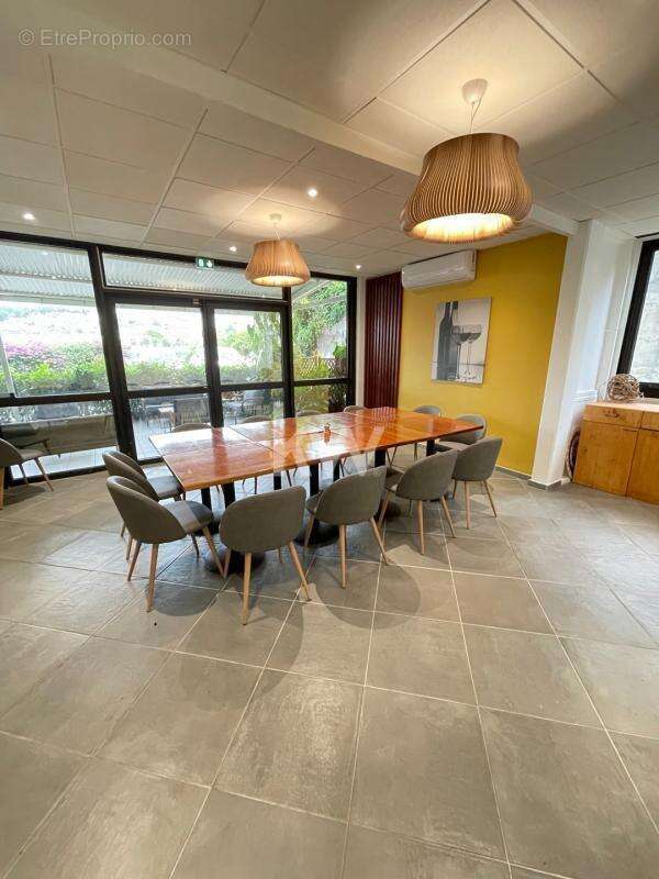 Commerce à LE LAMENTIN