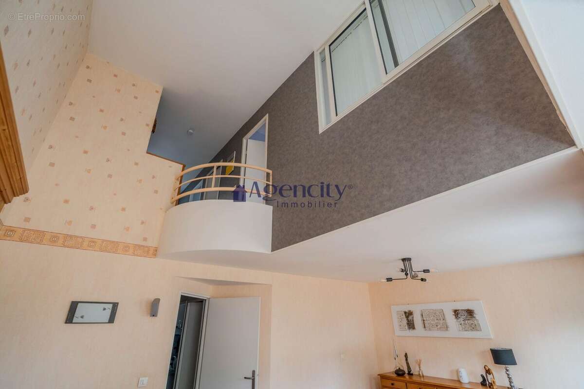 Maison 99 m² à Lognes  - photo 2