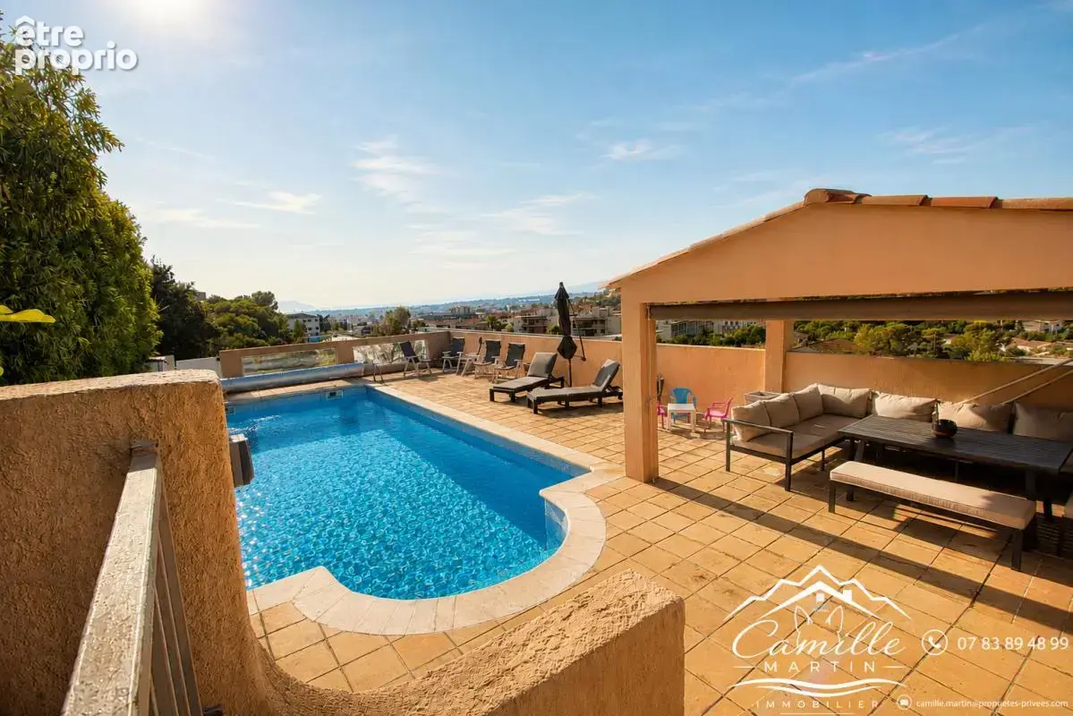Ensemble de 2 immeubles comprenant 7 appartements sur terrain de 2362m² - photo 2