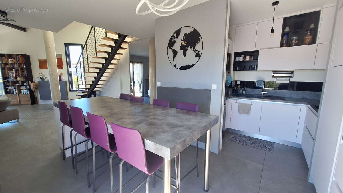 Maison Cournon D Auvergne 5 pièce(s) 132 m2 - photo 11