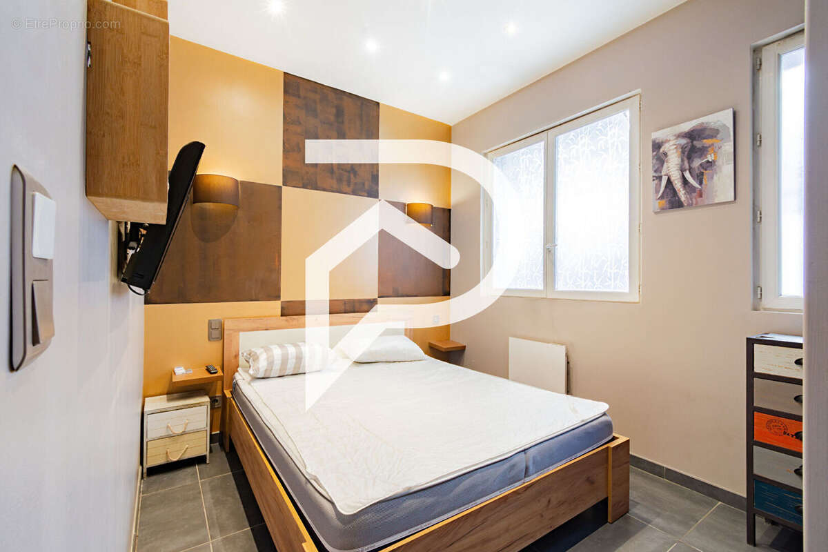 Appartement à MARSEILLE-6E