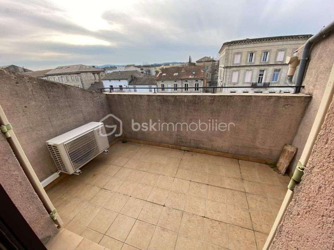 Appartement à PONT-SAINT-ESPRIT