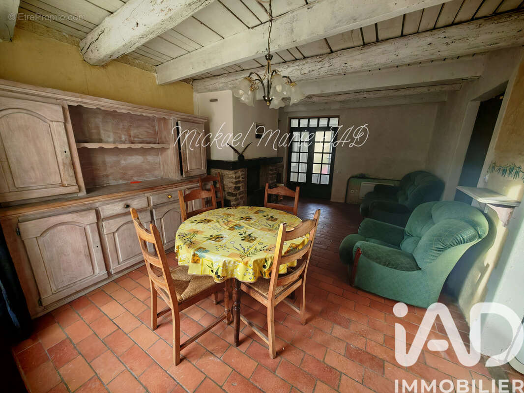 Photo 5 - Maison à SAINT-NAZAIRE-DE-LADAREZ