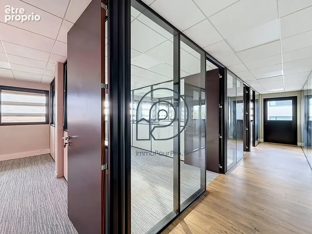 Commerce 176 m² à vendre à Loos (59120) - photo 6