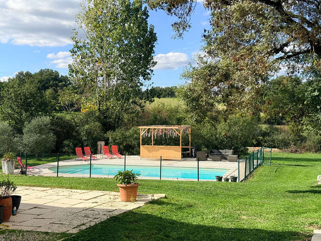 Maison à CASTILLONNES