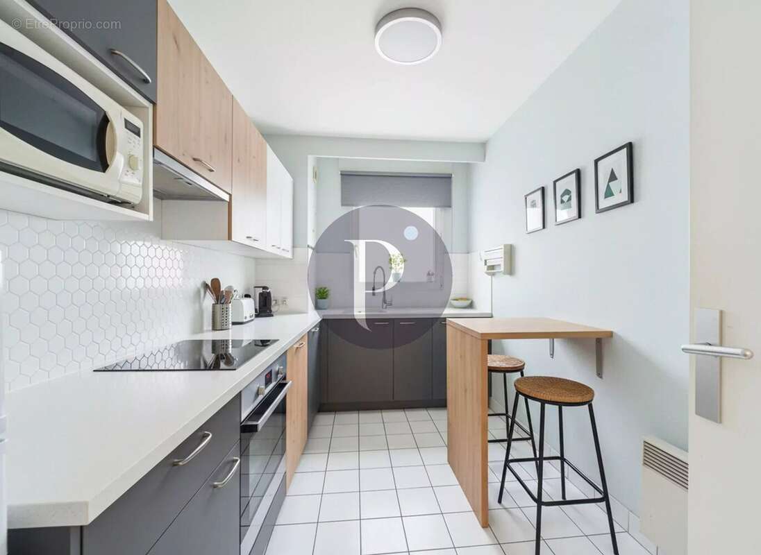 Appartement à VERRIERES-LE-BUISSON