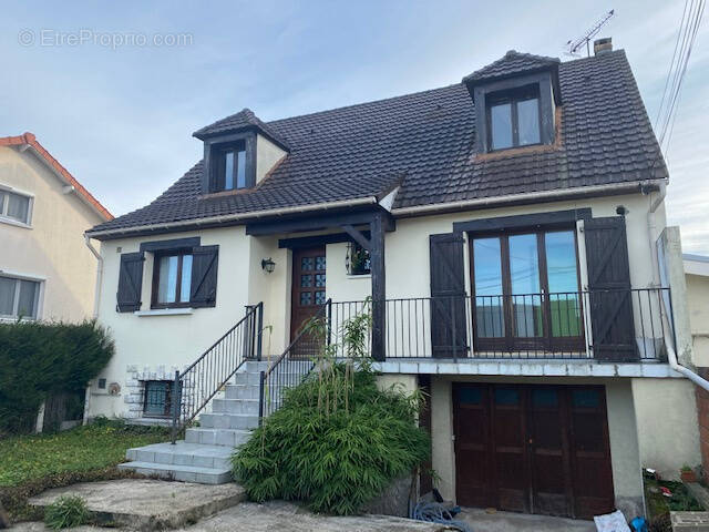 Maison à MITRY-MORY