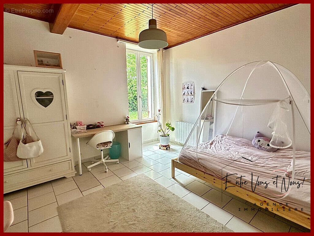 Maison 210 m² à Bazas  - photo 4