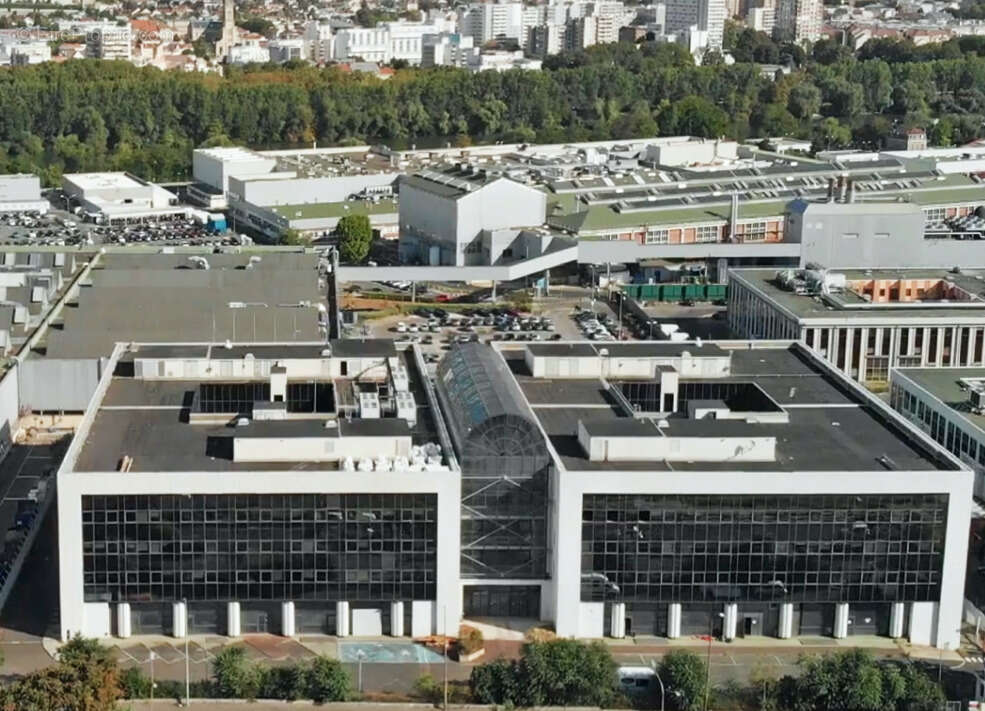 Commerce à COLOMBES