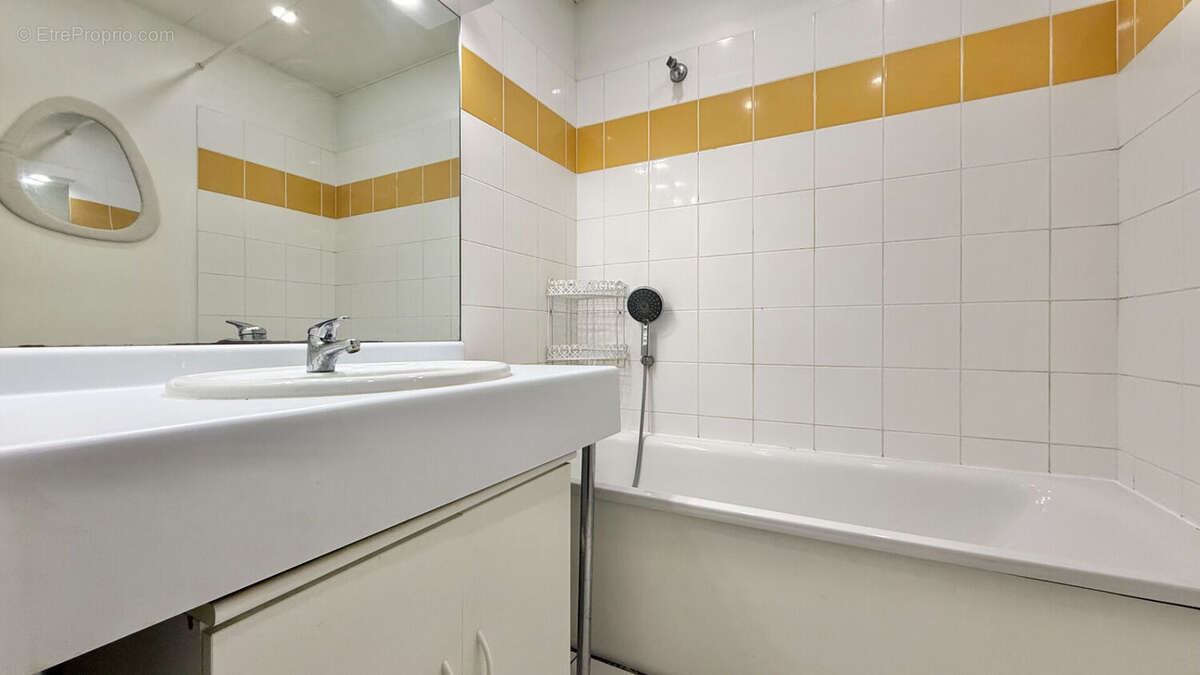 Appartement à CORBEIL-ESSONNES